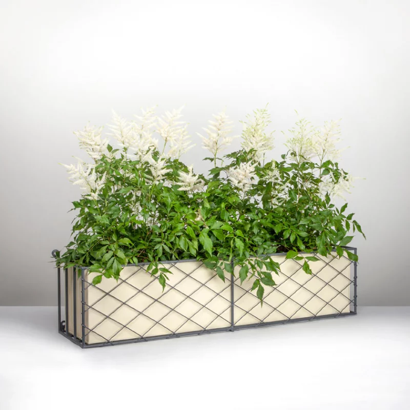 Wirework window box