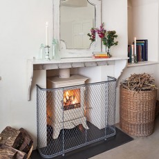 Traditional nursery fireguard and stove