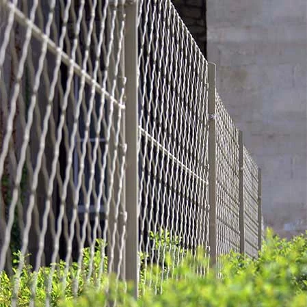 trellis-panels-and-posts-in-light-bark-paint trellis panels and posts